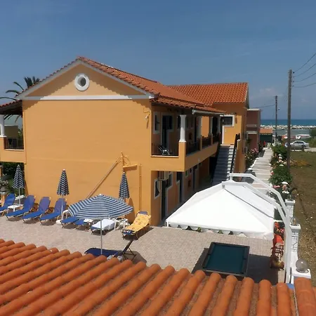 Makis Studios And Apartments 2* Roda (Corfu)